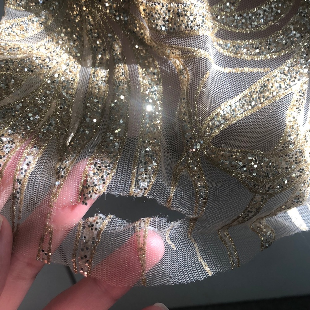 Mignon sleeveless peach and gold prom dress - Picture 8 of 9
